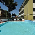 Mhotelsgroup 酒店 迪亚诺马里纳