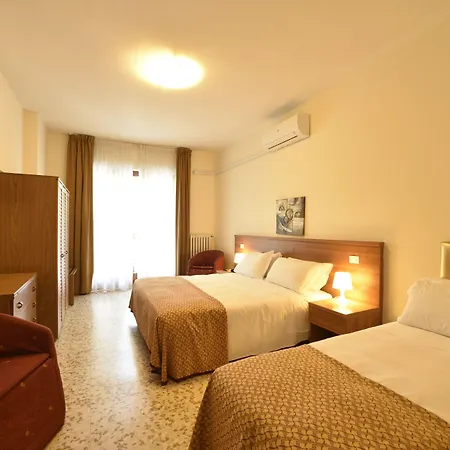 Mhotelsgroup فندق 3*