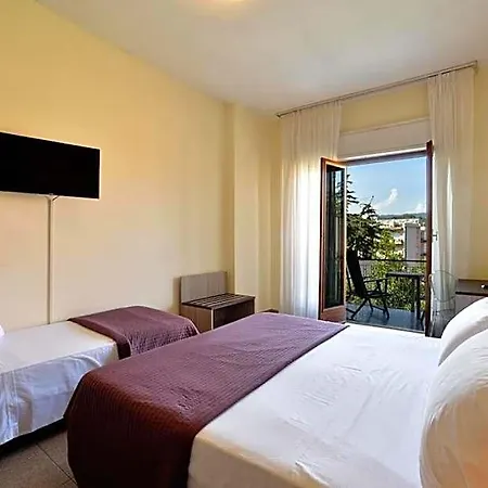 Hotel Mhotelsgroup 3*