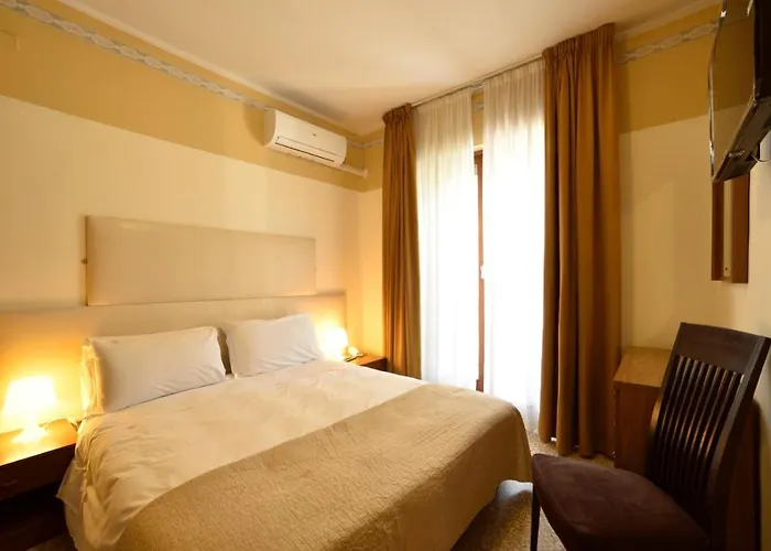 Hotel Mhotelsgroup 3*